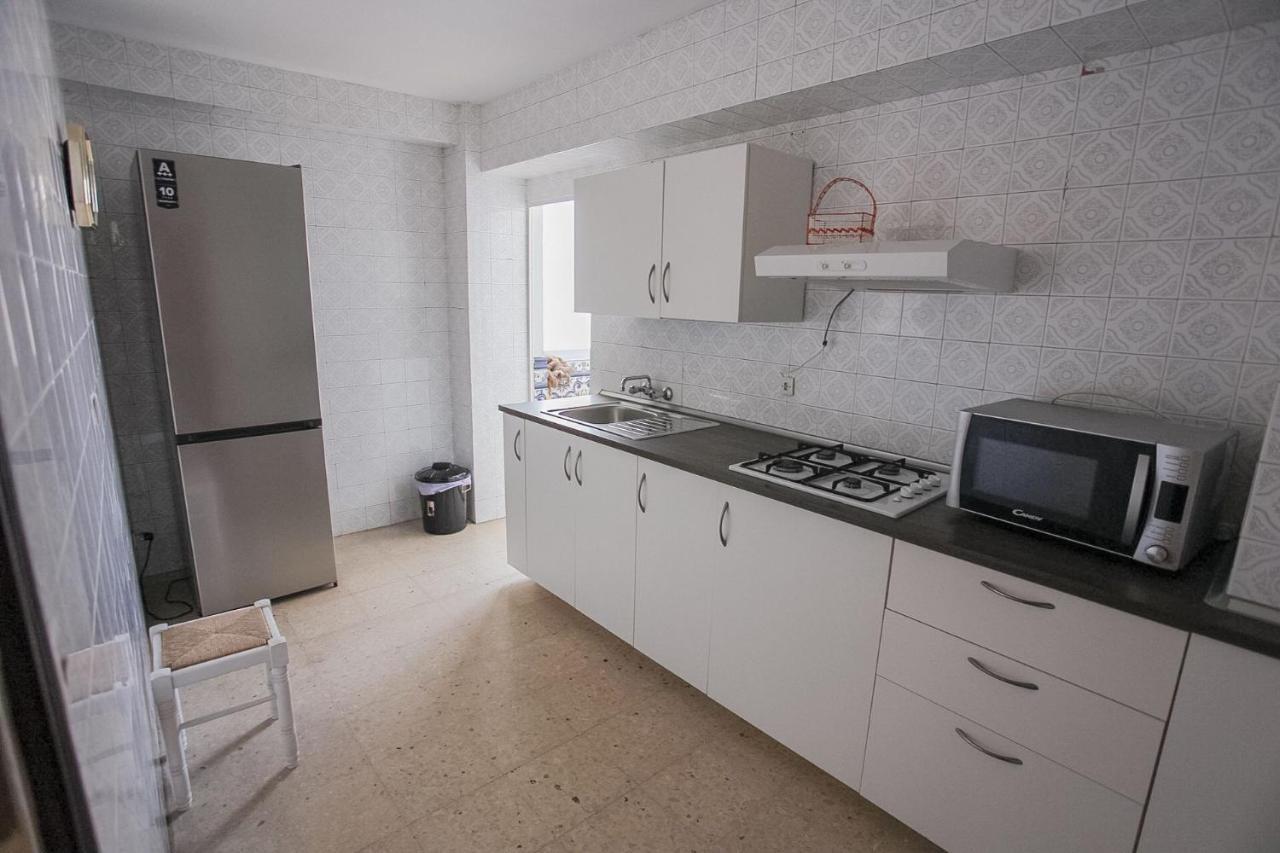 Habitacion Individual En La Victoria 马拉加 外观 照片